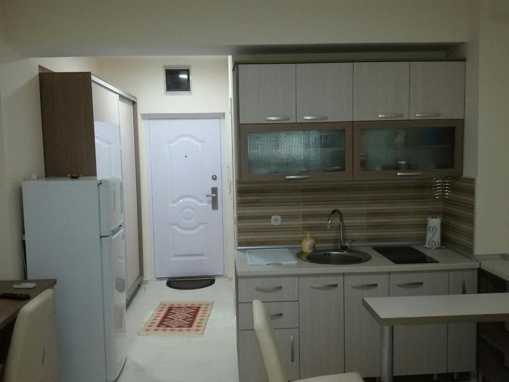 Apartment Metulevi Охрид Екстер'єр фото